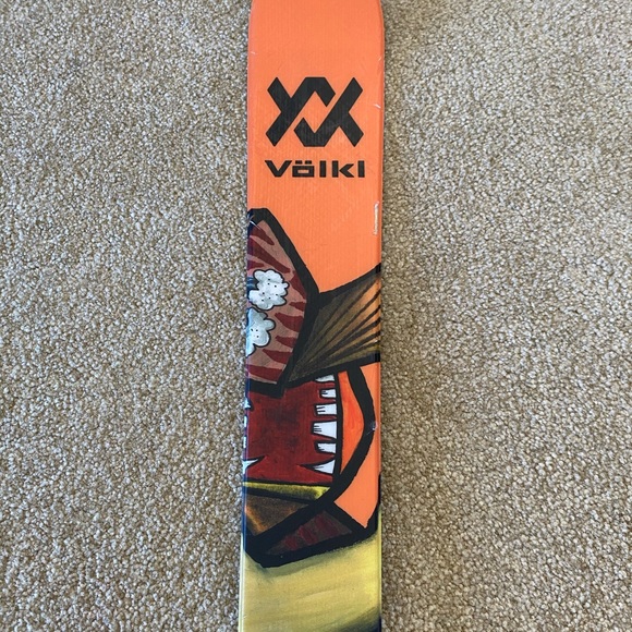 Volkl 2021 skis and 2021 technica ski boots - Picture 8 of 12